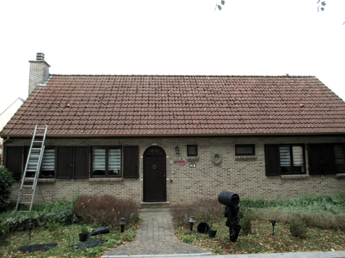 Dakrenovatie — project 1 — voor de werken