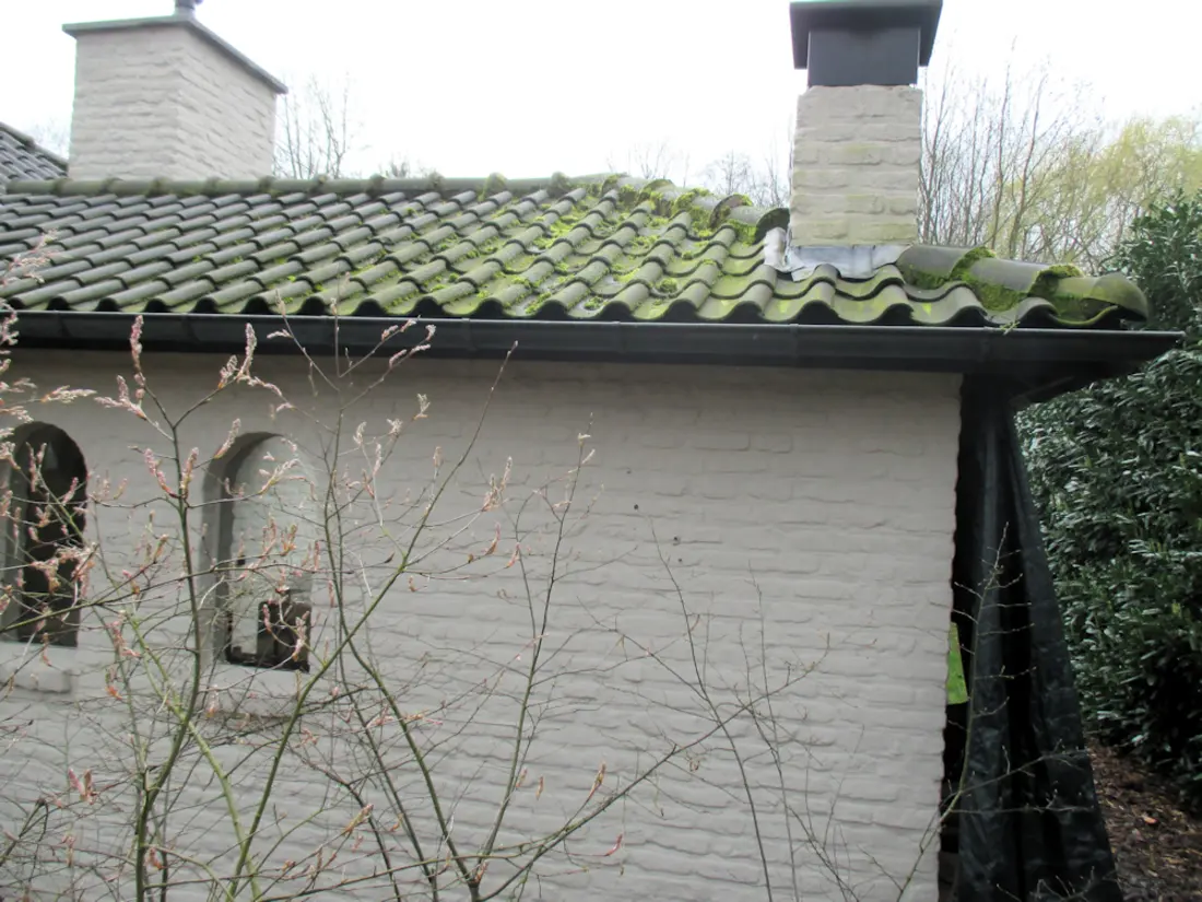 Dakrenovatie — project 13 — voor de werken