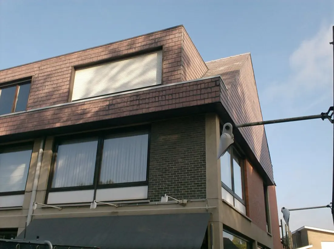 Dakrenovatie — project 19 — voor de werken